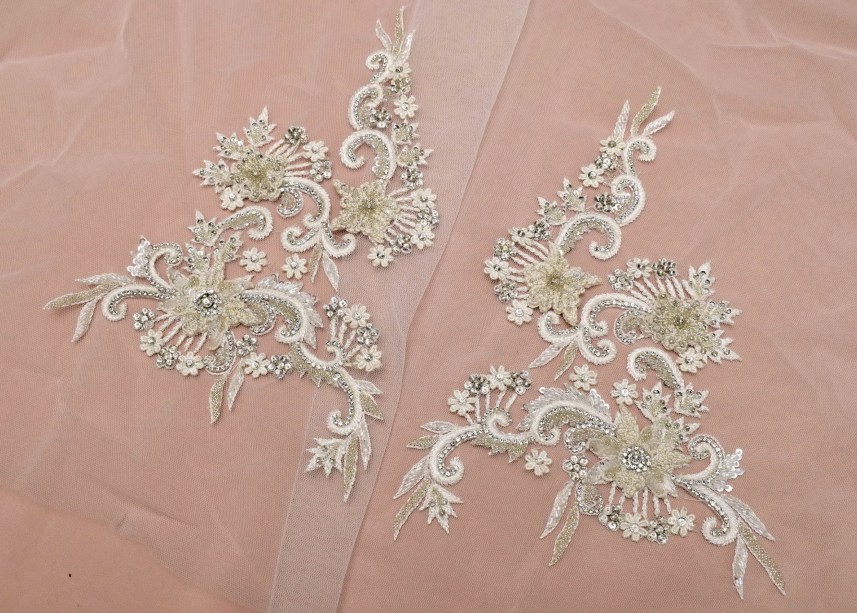35376 Ivory biser Crystal 63 пара